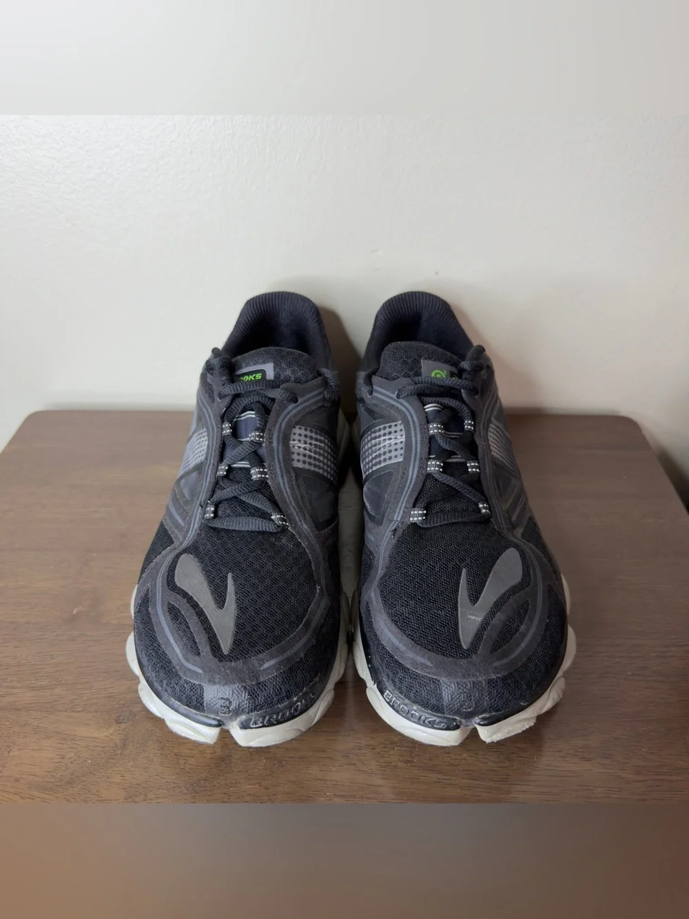 Brooks PureFlow 3 Black Running Shoes 11.5 mens